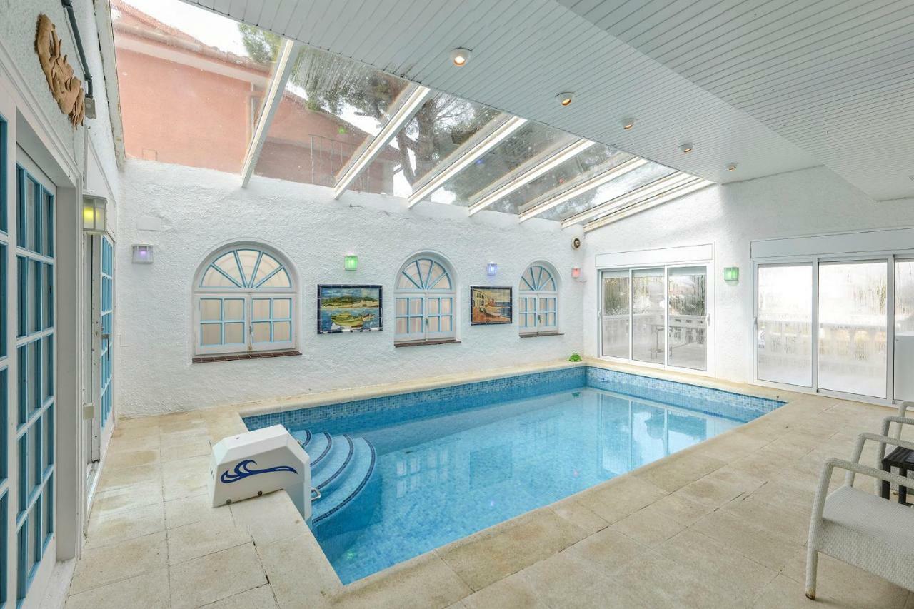 Villa Requesens On Canal Empuriabrava Εξωτερικό φωτογραφία